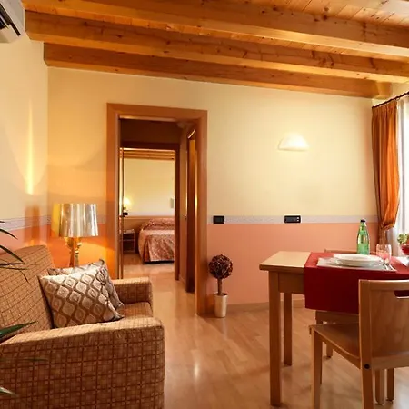 Hotel&residence Roma Hotel 2*