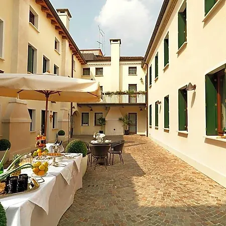 Hotel & Roma Camposampiero