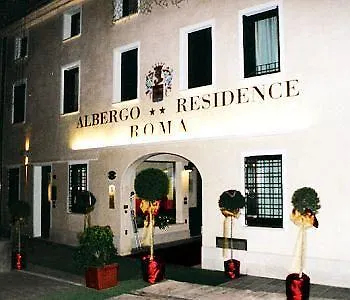 Hotel & Roma