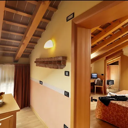 Hotel & Roma Camposampiero